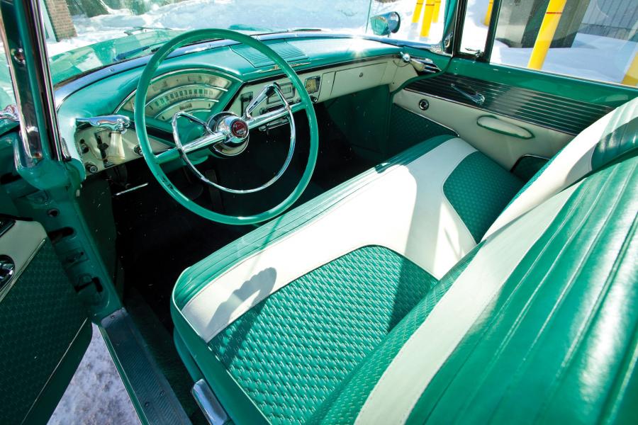  Mercury Montclair Sun Valley Hardtop 1955 года  (фото 2 из 4)